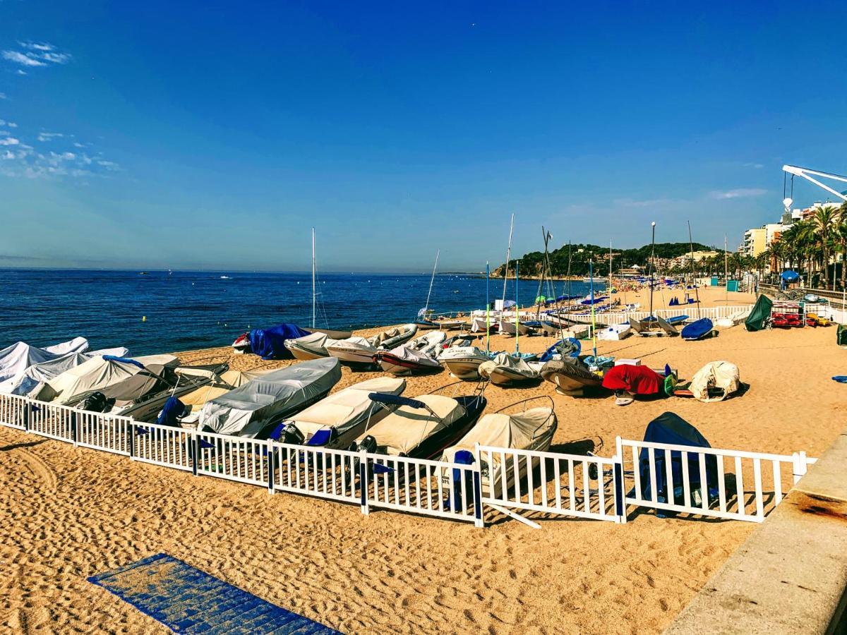 Happy Lloret Lloret de Mar Exteriör bild
